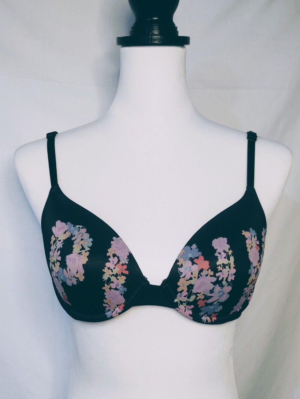 Pink Floral Spellout Lined Underwire Bra 32C